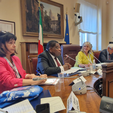 Closed-Door Discussion on Coexistence, Peace and the Role of Responsible Leadership